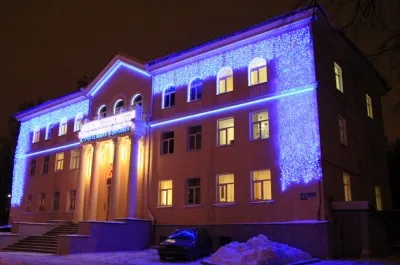 Примеры использования декоративной светотехники_046