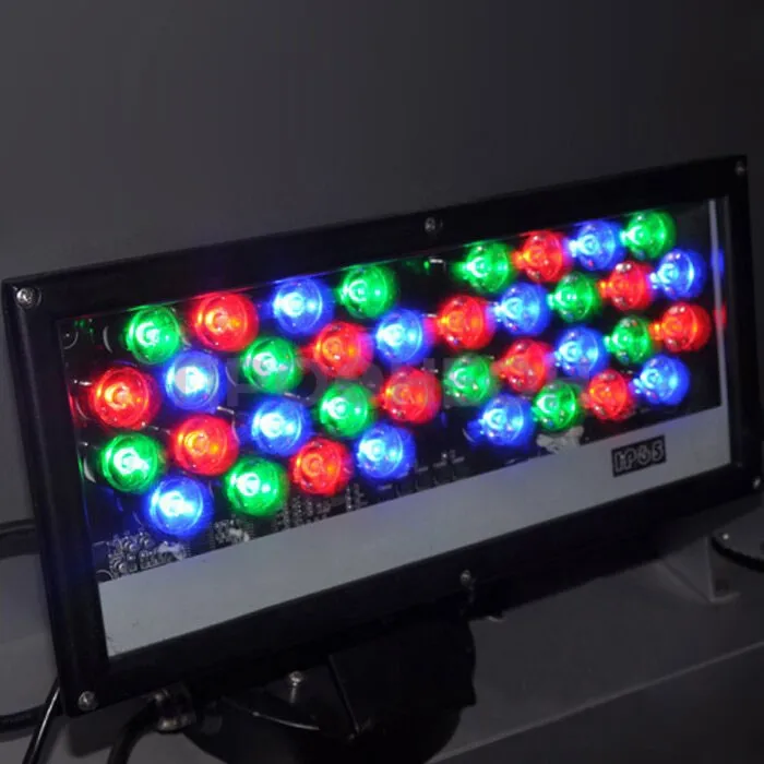 Светодиодный прожектор. 36 диодов, 36 Вт, RGB