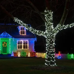 новогодняя подсветка двора