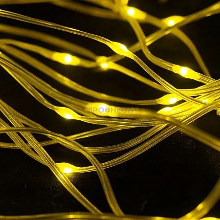 LED гирлянда-нить желтого цвета 10 метров в упаковке, вид крупным планом