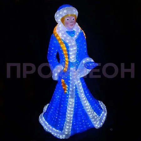 Крупный план светодиодной фигуры Снегурочка: белое свечение, акриловые элементы, кабель 24V