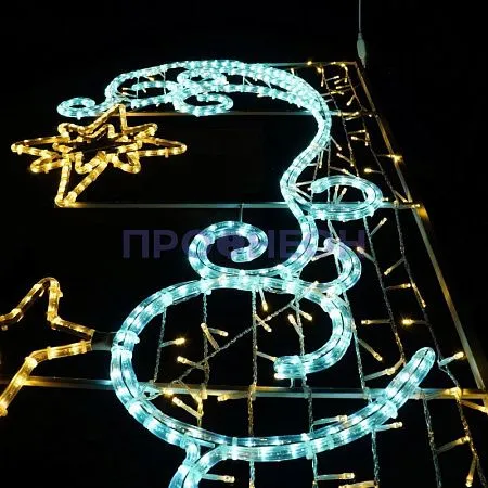 Крупный план светодиодной консоли "Морозные узоры": белые диоды на прозрачном проводе, 150 см