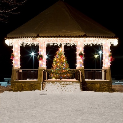 Примеры использования декоративной светотехники_015