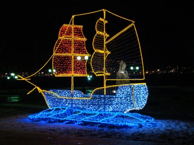 Примеры использования декоративной светотехники_055