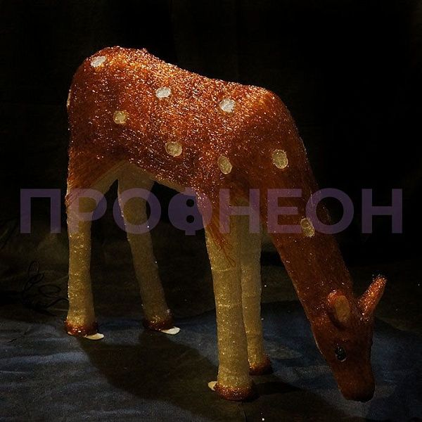 Крупный план коричневого светодиодного оленя: светодиоды, провода, гипоаллергенные материалы, 24V
