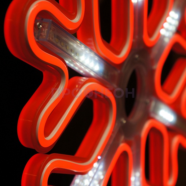 Световая фигура «Снежинка LED» 40*40 см, красная с динамикой Световая фигура «Снежинка LED» 40*40 см, белая