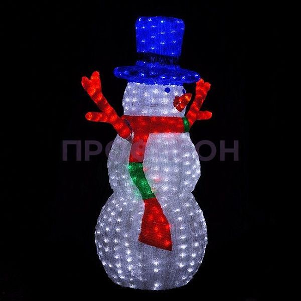 Крупный план акриловой фигуры Снеговик-лесовик: белые LED-диоды и контур